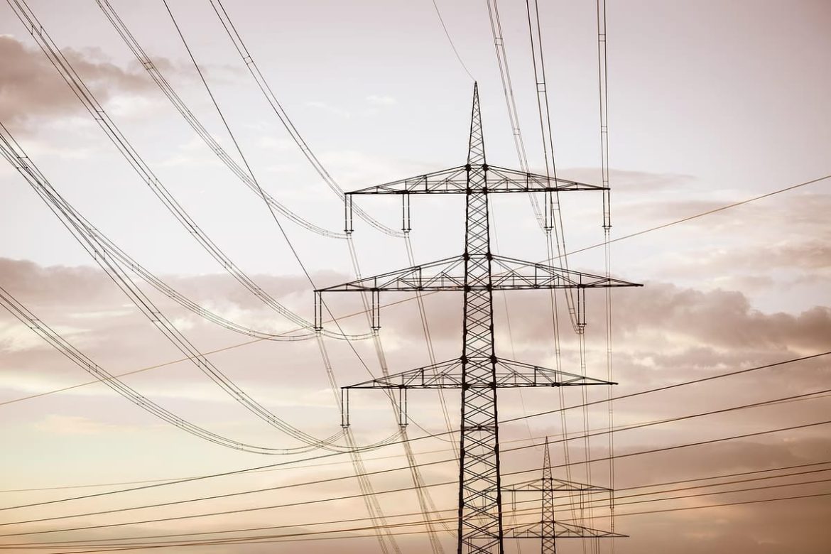 Modernisation des réseaux électriques : le cap sur des structures modulaires durables