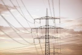 Modernisation des réseaux électriques : le cap sur des structures modulaires durables